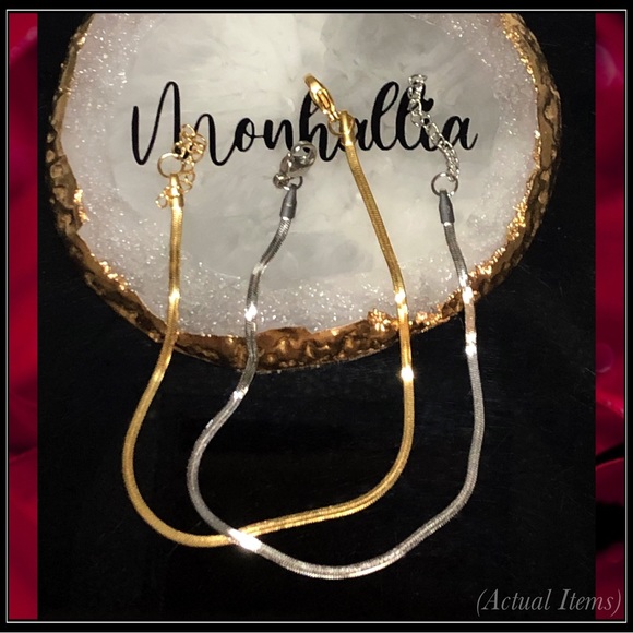 14k GOLD DELICATE 2mm OMEGA CHAIN BRACELET FOR SMALLER WRISTS - Picture 5 of 5